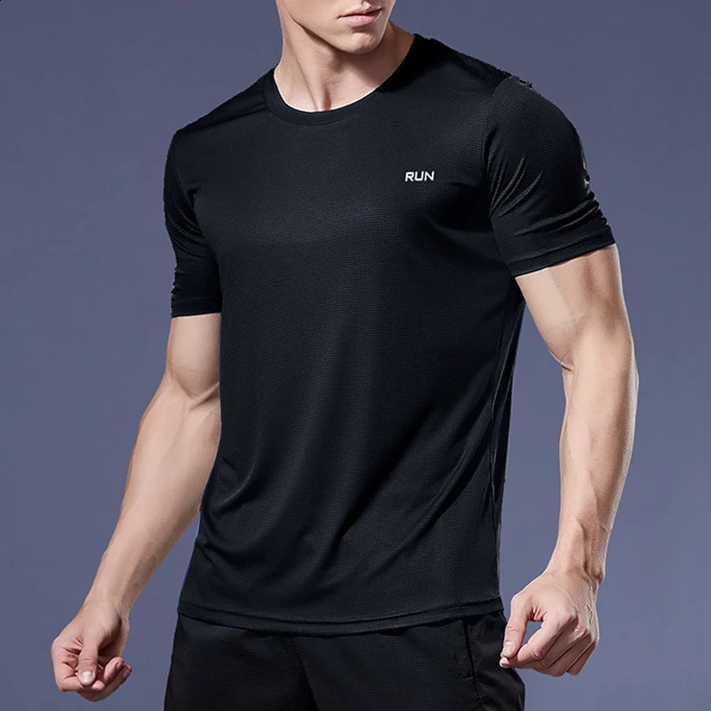 Running Shirts Soccer Shirts Men's Jersey Sportswear Men's Running T-Shirts Quick Dry Compression Sport T-Shirts Fitness Gym 240117