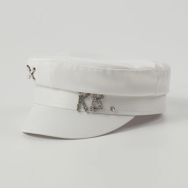 Boné militar de design de luxo para mulheres homens padeiro menino tendência sboy chapéu capitão senhoras carta chapéus pretos 240130
