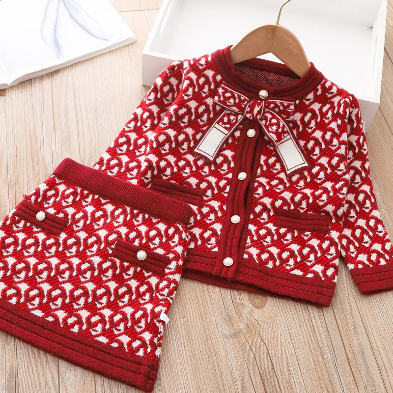 Girls Luxury Knitting Sets Princess Classic Clothes Winter Sweater Skirt Birthday Uniform for 18Years ChildrenSuits 240129