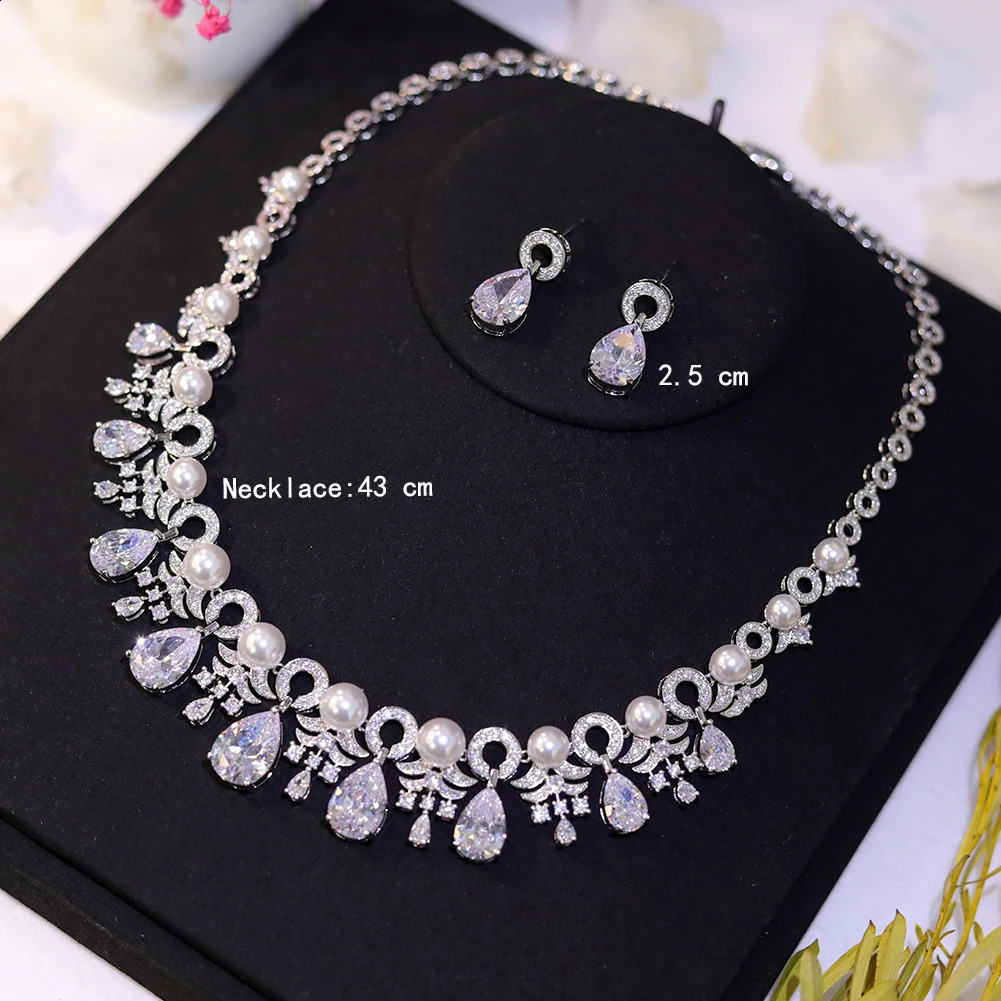 Gorgeous Cubic Zirconia Stone Pearl Choker Necklace Earrings Set for Women Wedding Bridal Costume Jewelry 240119