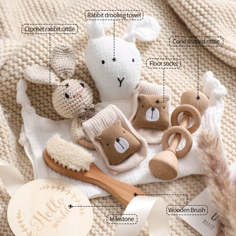 Baby Double Sided Cotton Blanket born Bath Set Gifts Box Wooden Crochet Rattle Brushs Bracelet Towel For Shower Gift 240127