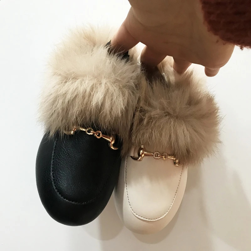 Kids Fur Shoes Children Warm Outdoor Slides Baby Girls Slippers Toddler Beige Brand Flats Princess Slides Slip On Shoes Winter 240118