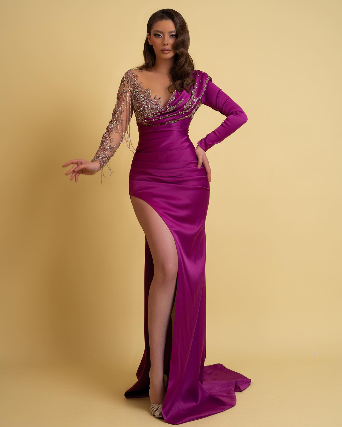 Classic Mermaid Evening Dresses Crystal Tassel Prom Gowns Side Split Long Sleeve Sheer Neck Custom Made Formal Party Dresses