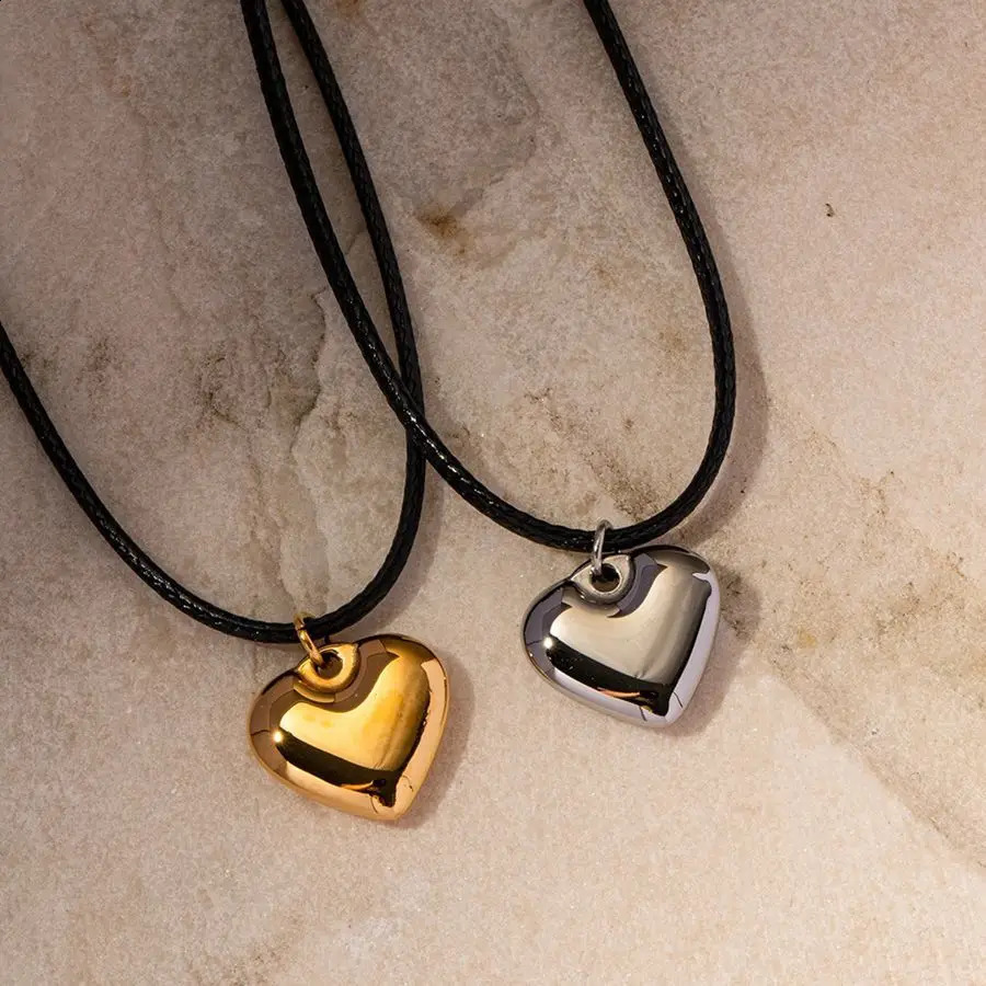 Collana con pendente a forma di cuore in acciaio inossidabile lucidato a specchio classico minimalista da 10 pezzi 405 cm le donne regalo del partito 240202