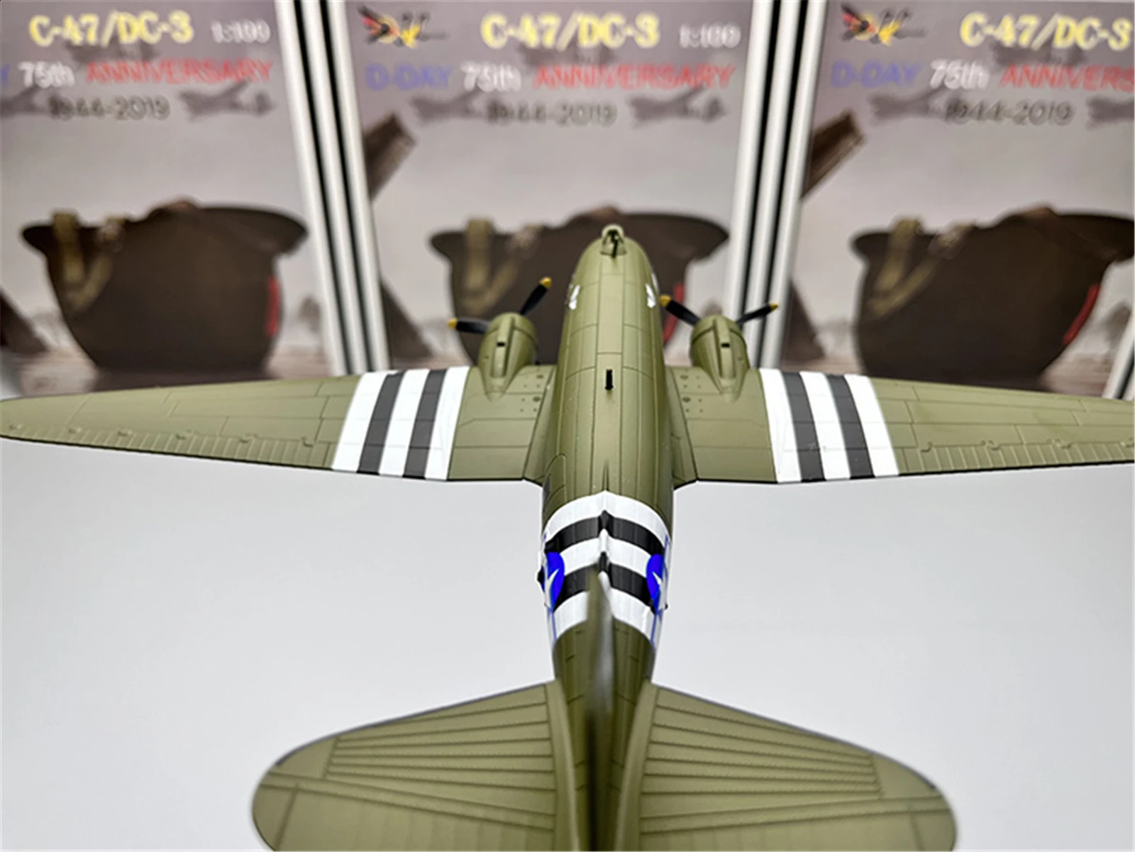 スケール1100ファイターモデルUS C47 DC3航空鉄道航空機レプリカ航空航空第一次世界大戦平面コレクショントイボーイ240201