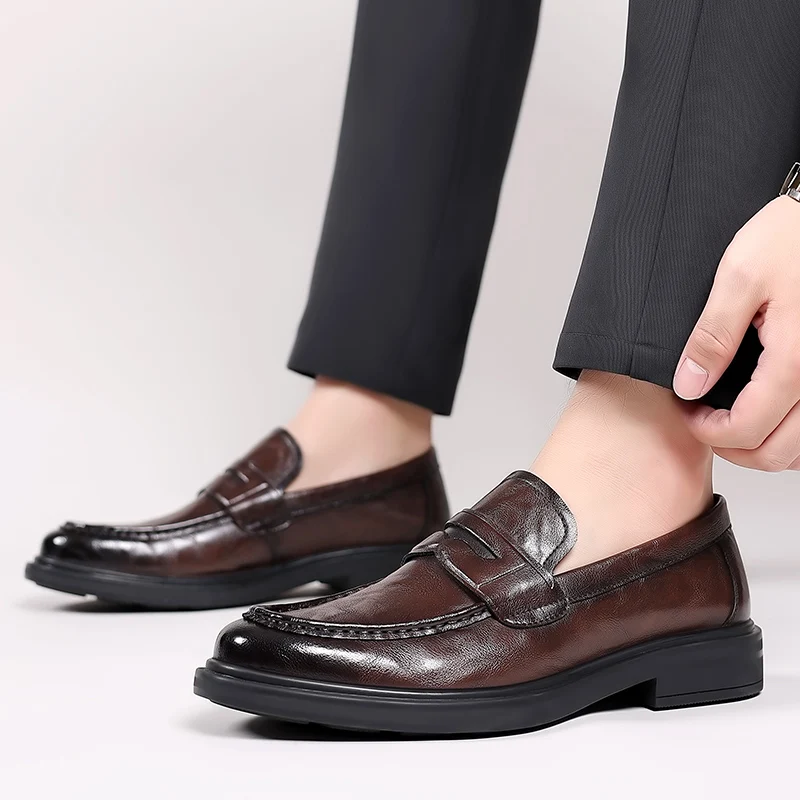 High-end Italiaans lederen slip-on heren Business Dress Square teen Britse slip-on formele casual loafer oxford schoenen bruiloft b