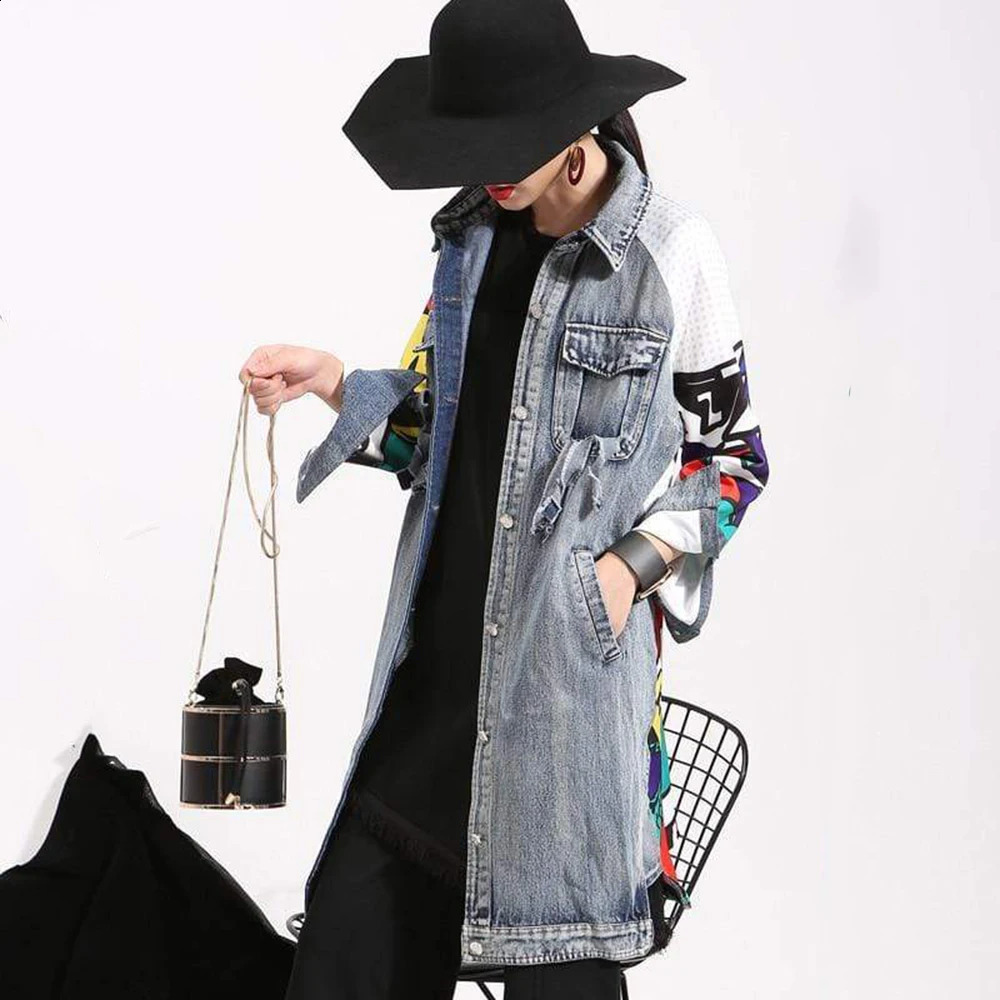 2023 Automne Femmes Casual Denim Trench Coat Mode Abstrait Graffiti Motif Créatif Couture Lâche Lavé Denim Veste 240201