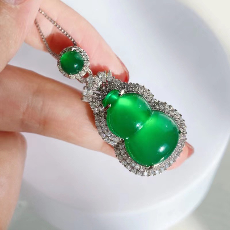 2024 Choucong Brand Gourd Pendant Luxury Jewelry 925 Sterling Silver Lab Green Jade Marquise Cut Zircon CZ Diamond Party Wedende