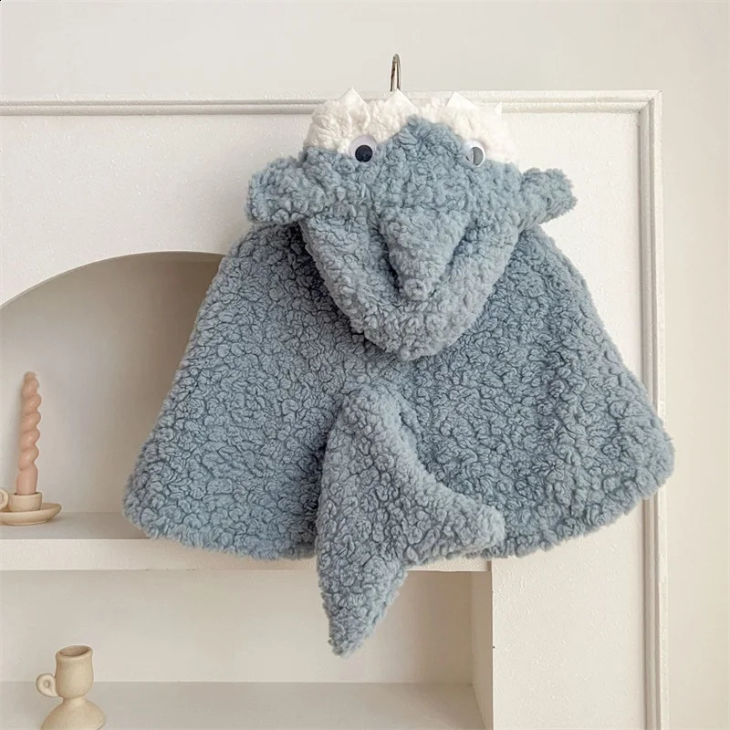 Baby Girls Fuzzy Cape Chunky Warm Shark Bow Soft Touch Buckle Hooded Cloak for Winter Fall 240122