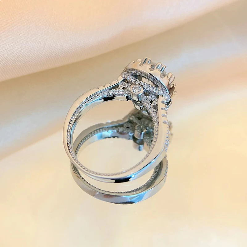 Real 2CT Rings Sterling Silver 925 Utmärkt Round Cut Pass Test Diamond Band Wedding Anniversary Ring Jewelry Gift 240130