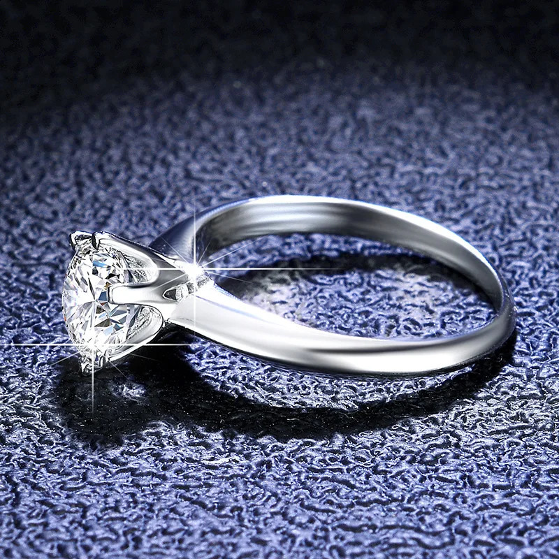 05115235 karatowy oryginalny pierścionek dla kobiet 18K biały złoto S925 srebrna korona diamentowa hurtowa biżuteria GRA 240119
