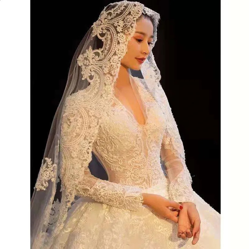 Veli da sposa lunghi 5 m 4 m Veli da sposa in pizzo Bordo 1 T Velo da cattedrale in tulle con pettine Velo da sposa bianco avorio Voile Mariee 240123