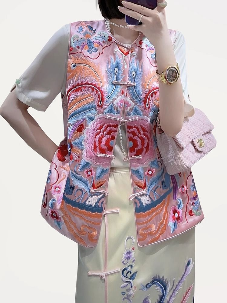 China-Chic style Chinese waistcoat women 2024 sense of design Small number of heavy industry embroidery vintage button blouse