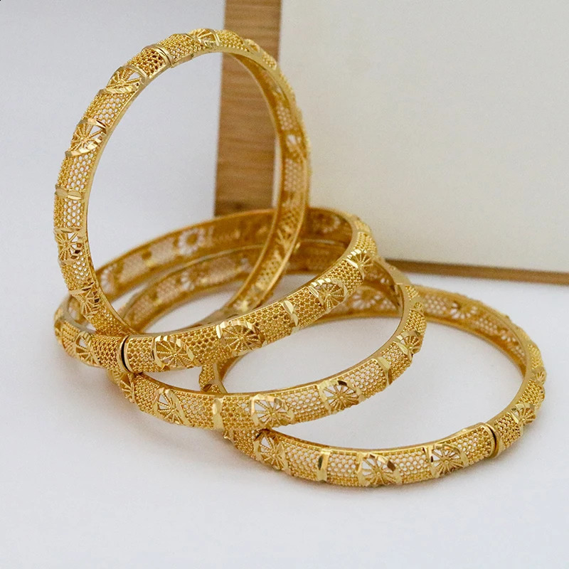Dubai Gold Color Bangles for Women Gold Plated Indian African Hard Armband Charm Wedding Etiopian Arabic Hand Jewelry Luxury 240122