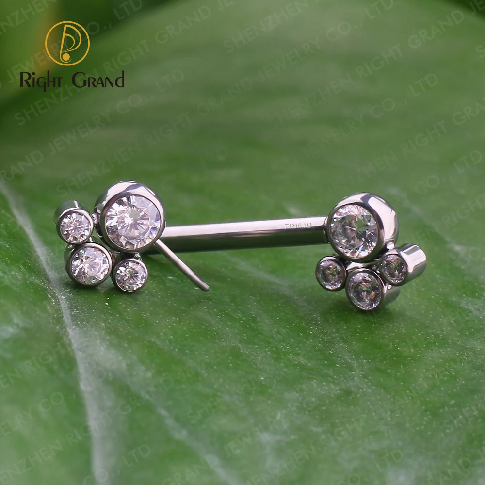 Rechts Grand ASTM 36 14G CZ Cluster Tepel Barbell Sexy Tepelring Body Piercing Sieraden Bar Lengte 1416mm 240127