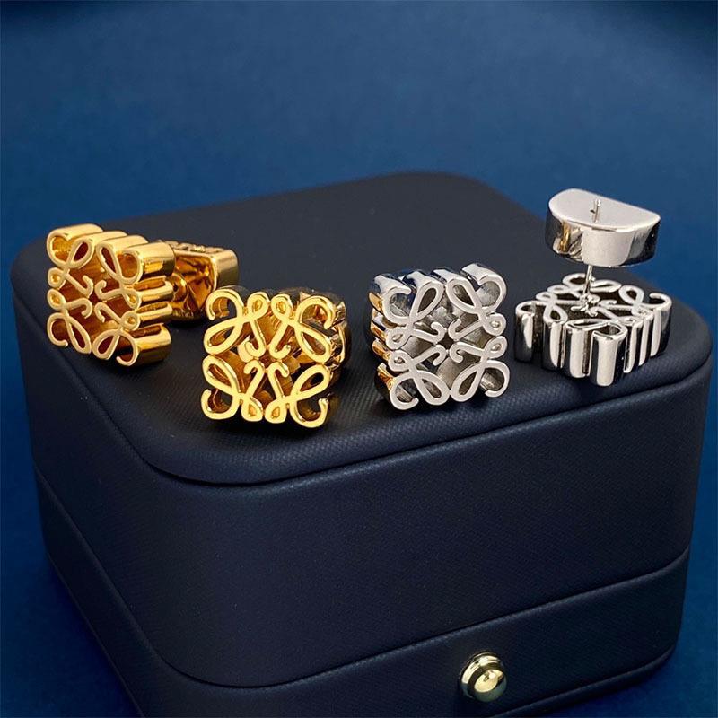 مصمم العلامة التجارية الفاخرة الجديدة مجموعات المجوهرات سوار أقراط بروش 18K الذهب الفضة أعلى درجة Lfashion Women Girl Party Jewelry Gift