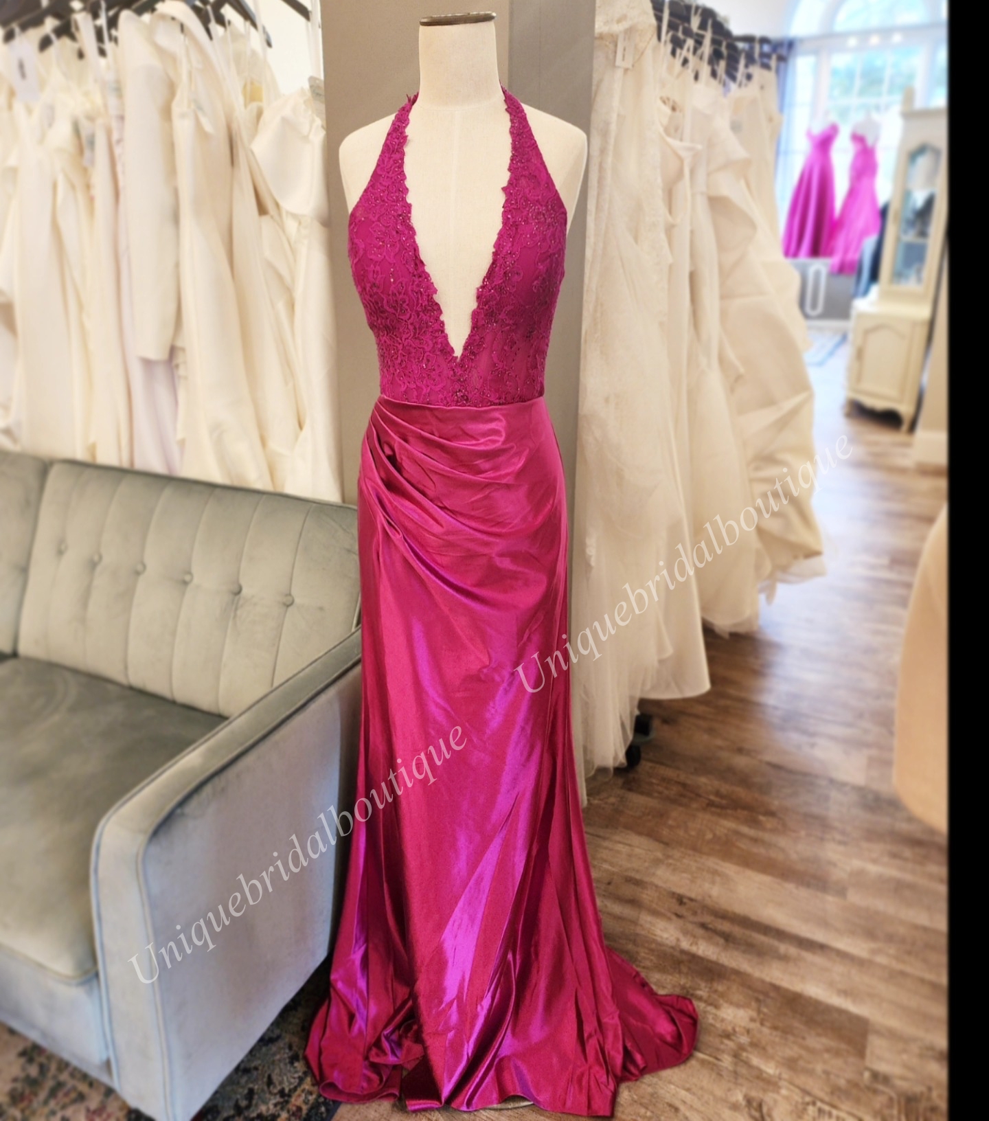 Halter Fitted Prom Queen Dress 2K24 Deep V-Neck Lace Body Long Preteen Pageant 겨울 공식 저녁 칵테일 파티 활주로 검은 넥타이 갈라 하이 슬릿 자홍색 Royal