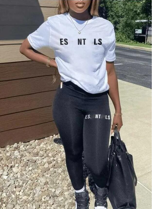 Designer tracksuit women Pants Suit Womens Two Pieces Jogger Set New Letters Printed Short Sleeve Sexy Fashion Tights Suits yoga pant essentialsweatshirts tshirt