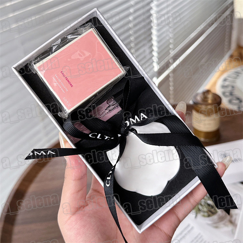 Designer conjunto de maquiagem perfume batom atualização de carro perfumado com caixa lábios kit de cosméticos para presente feminino