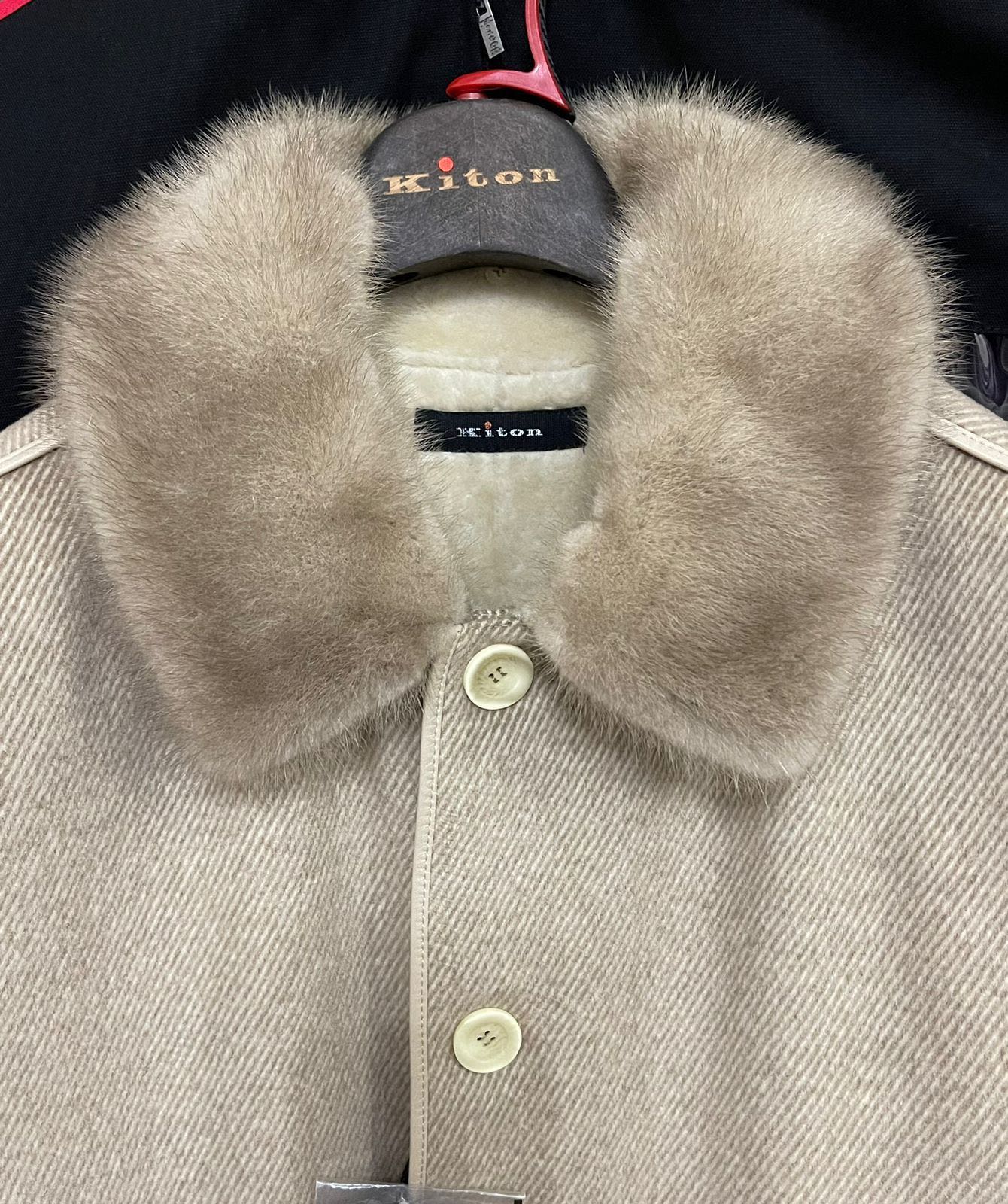 Mężczyzn Płaszcz Kiton Winter Kiton Cashmere Camel Fur Płot moda swobodna norek futra kurtka