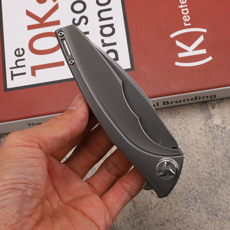 Nieuwe collectie A2254 High End Flipper Zakmes M390 Stone Wash Blade CNC TC4 Titanium Legering Handvat Outdoor EDC Pocket Kogellager Ring Folder Messen