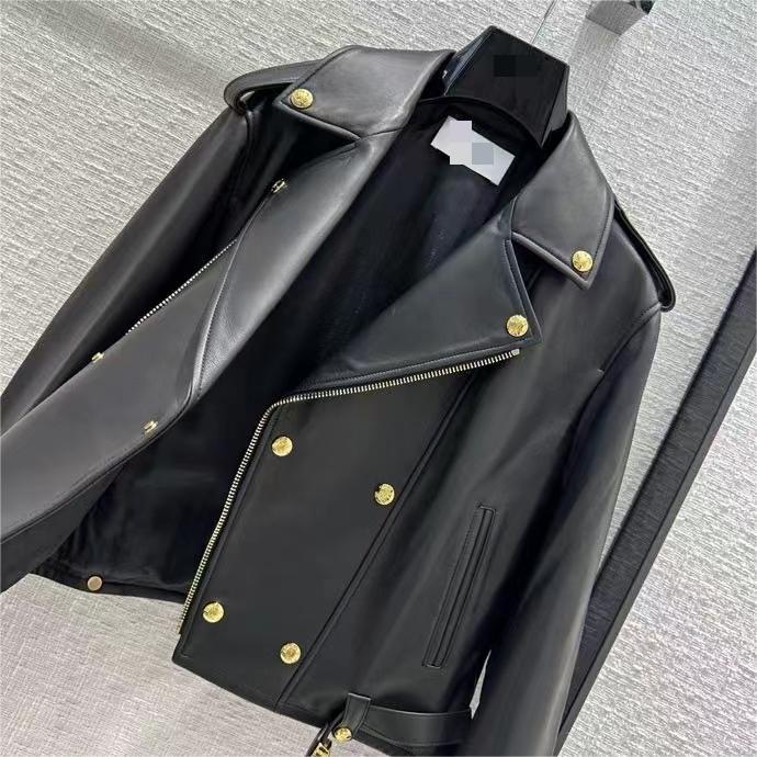 new motorcycle jacket Sasa cool leather coat temperament fashionable and advanced metal zipper atmosphere.
