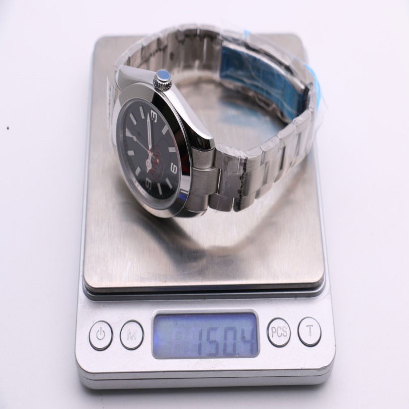 Herrmekanisk klocka 116400 Black Dial Silver White rostfritt stål Fallband fällbara lås Tre-stift Modern Sports Fashio180d