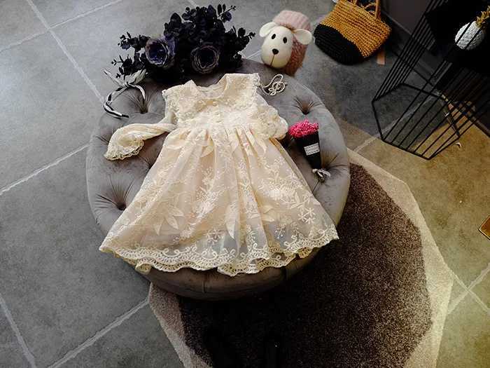 Flickans klänningar 2023 Ny vår Autumn 2-5y Baby Girls Lace Dress Children Long-Sleeved Super Fairy Princess Dresses