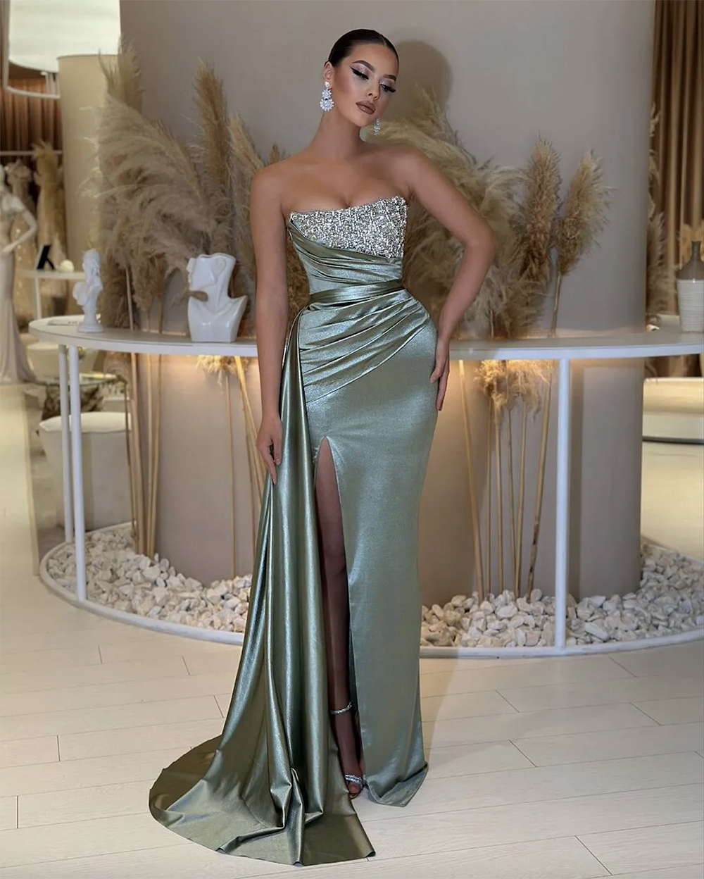 Robe de bal verte élégante, sans bretelles, tenue de soirée, plis, fente sur les cuisses, longue, formelle, pour occasions spéciales