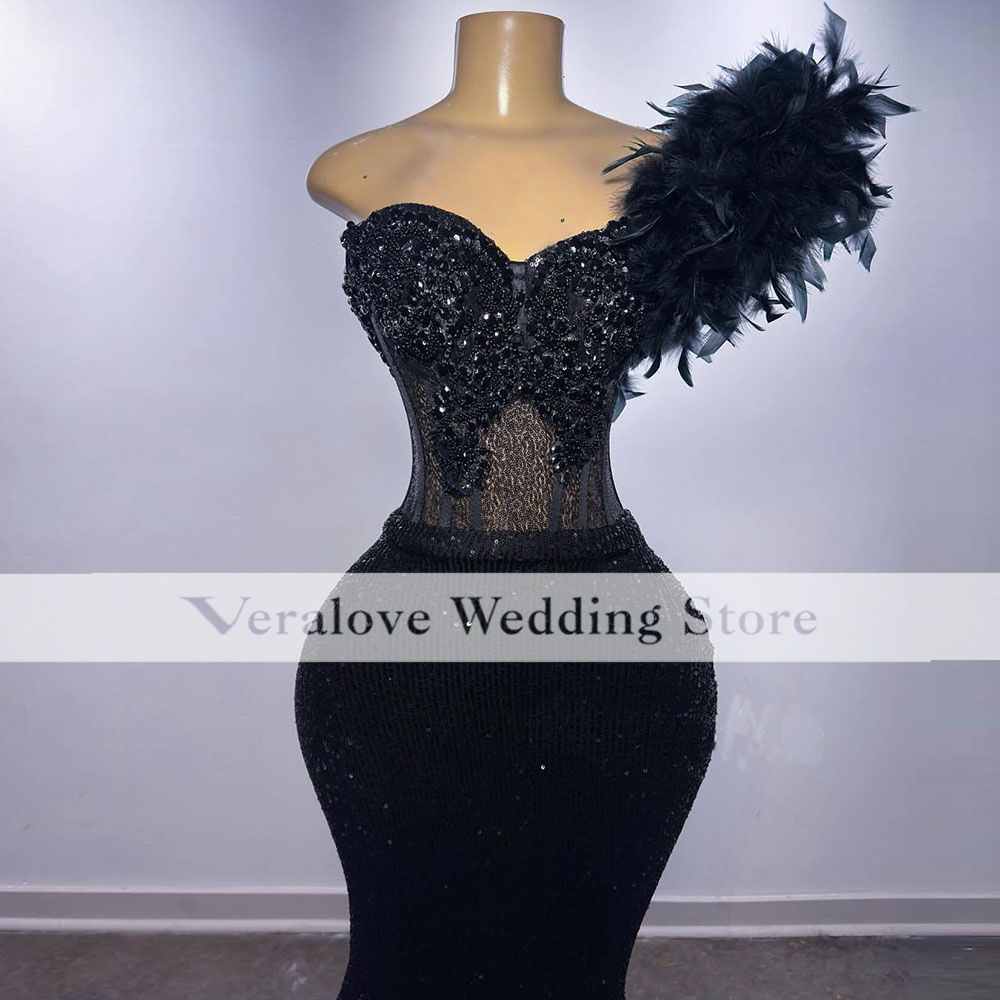 Veralove Schwarze glitzernde Ballkleider mit Federn, One-Shoulder-Meerjungfrau-Geburtstagsfeierkleid, Vestidos De Fiesta, Abendoutfit