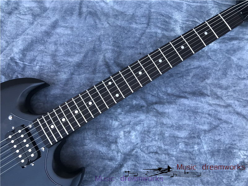 Black MATT G-400 High quality SG electric guitar, nickel chrome hardware, large pickup guard, in stock, fast shipping
