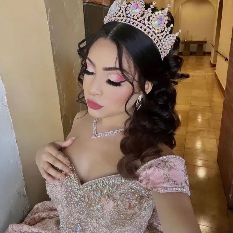 Pink chérie cou sweet 16 quinceanera robe 2024 applications en dentelle scintillantes paillettes princesse vestide de robe de bal de balle de 15 anos