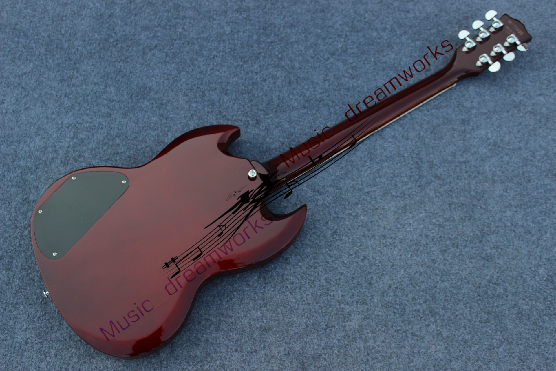 Burgundy G-400 Hochwertige SG-E-Gitarre, Nichrome-Hardware, großer Pickup-Schutz, auf Lager, schneller Versand