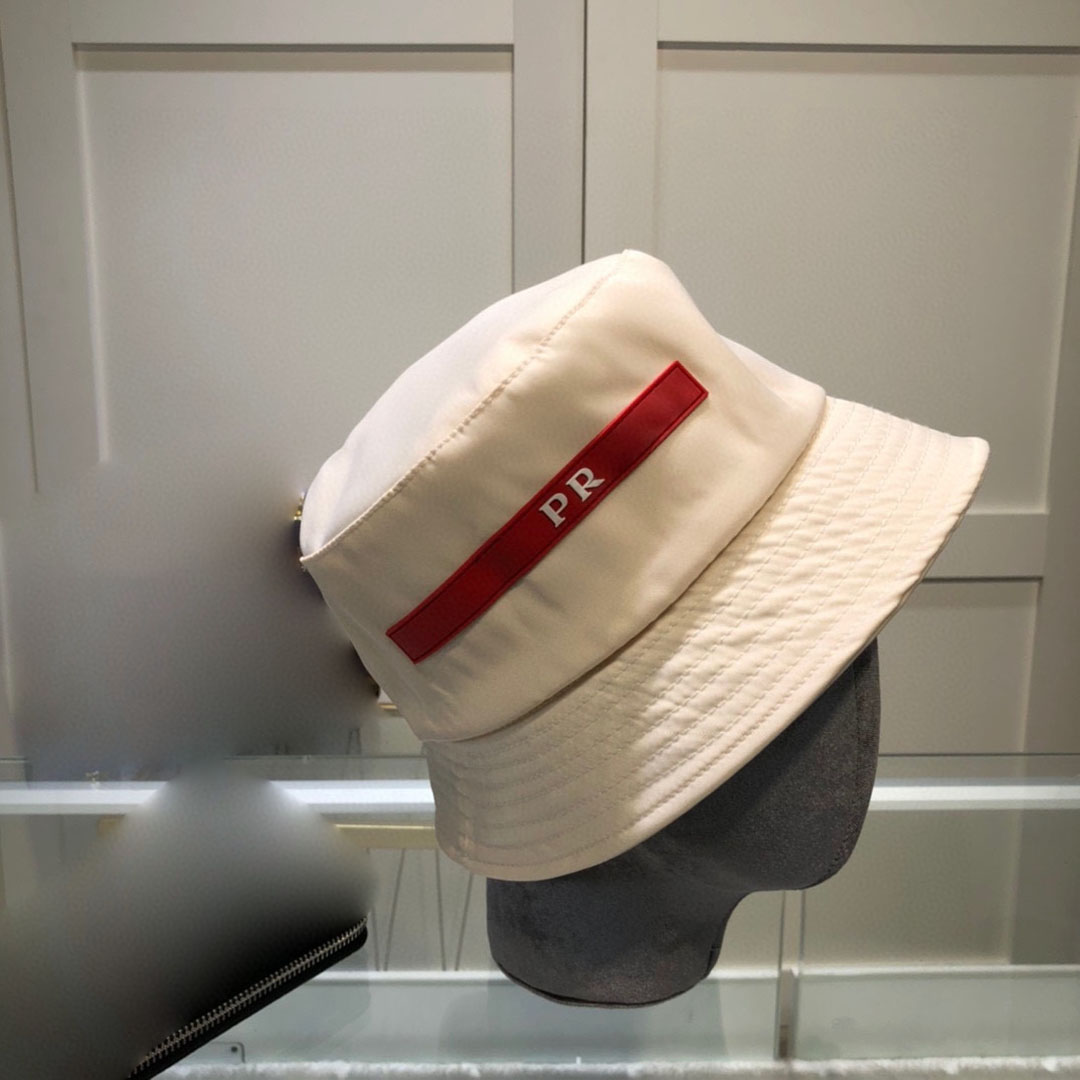 Summer canvas hats UV resistant lightweight breathable and portable designer bucket hat letter sticker embroidered wide brim fisherman hats