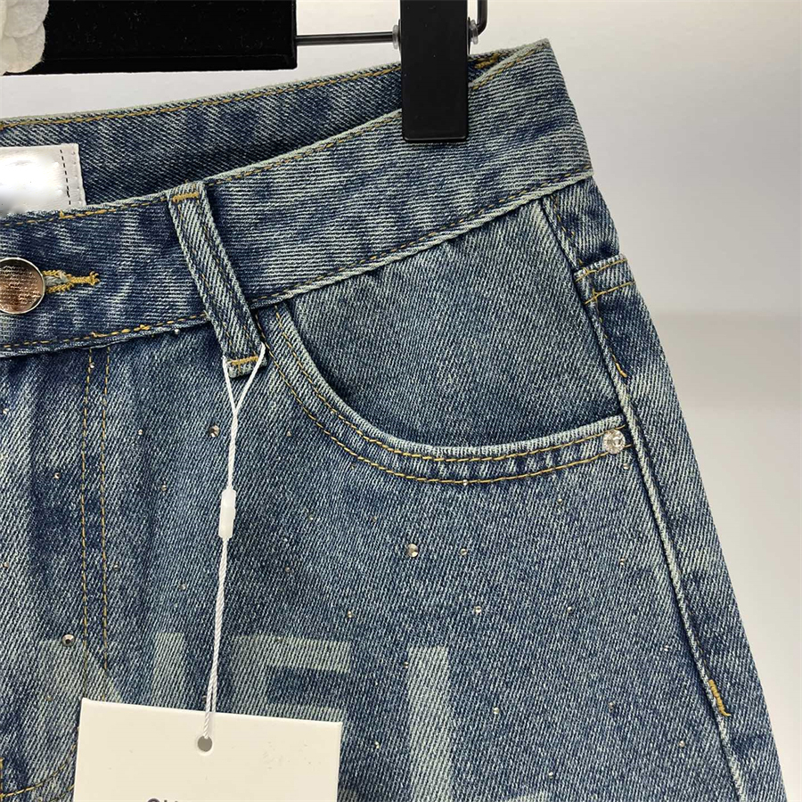 Kvinnors designer denim shorts klassisk minimalistisk blå hög byxor vår sommar lös och avslappnad amerikansk trendbrev