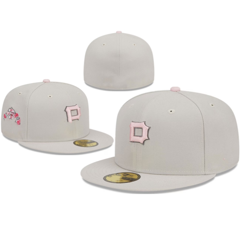 2024 Chaps ajustés Snacks Off Hat White Hat Caps de bask ajustés Tous les chapeaux Hip Hop Fashion Hop pour hommes Flat Ferm Ferm Ferm Fermed Sports Cap Sports