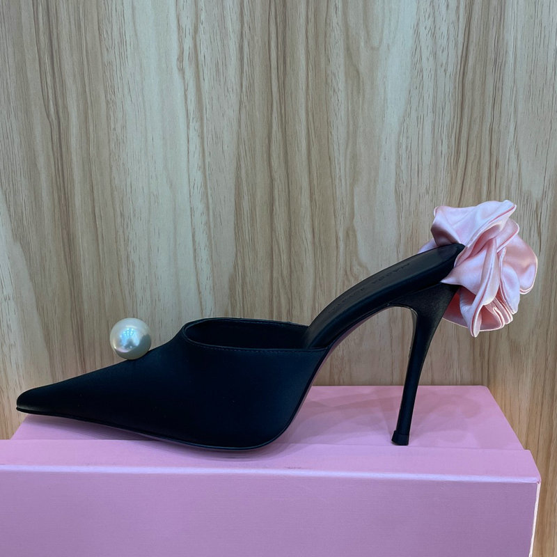 Magda Butrym 신발 디자이너 여성 샌들 섹시한 슬림 한 하이힐은 새틴 1 발 하이힐 슬리퍼 11cm 럭셔리 파티 여자 이브닝 드레스 신발 웨딩 신발