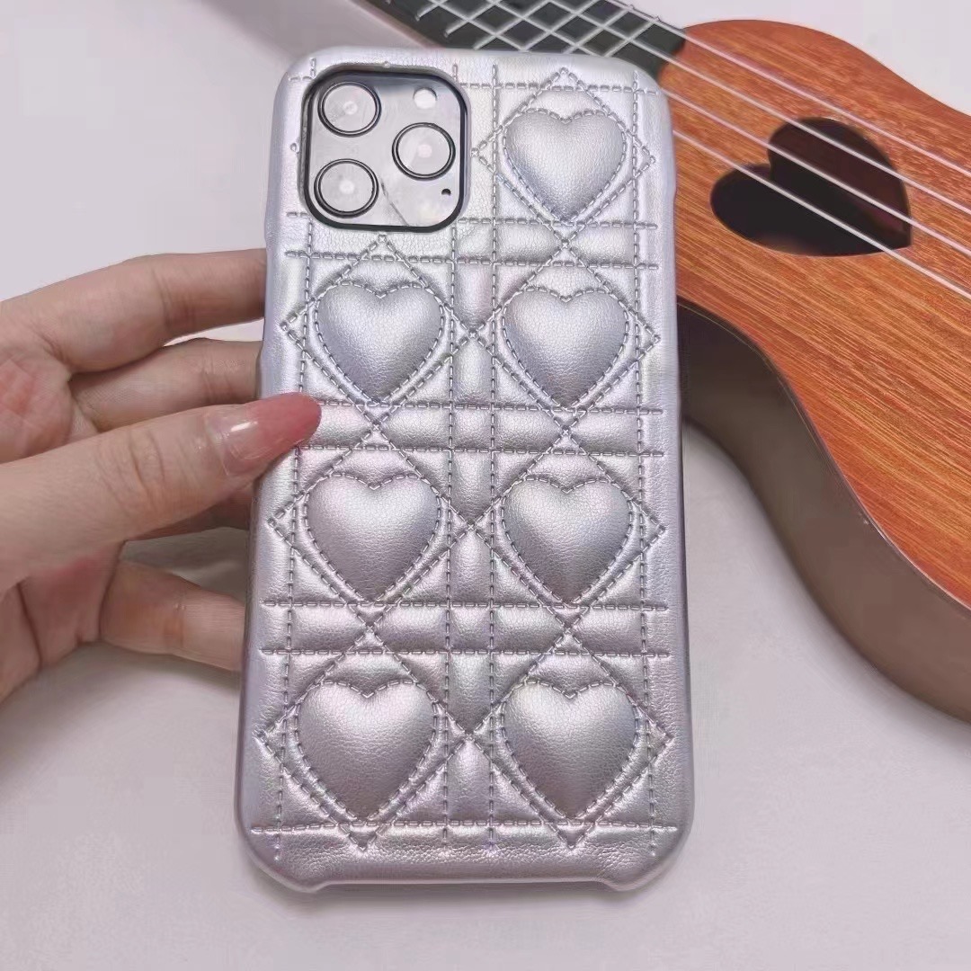 Custodie in pelle PU Heart Love Iphone 15 Pro MAX 14 Plus 13 12 11 Iphone15 Cover posteriore rigida telefono cellulare moda