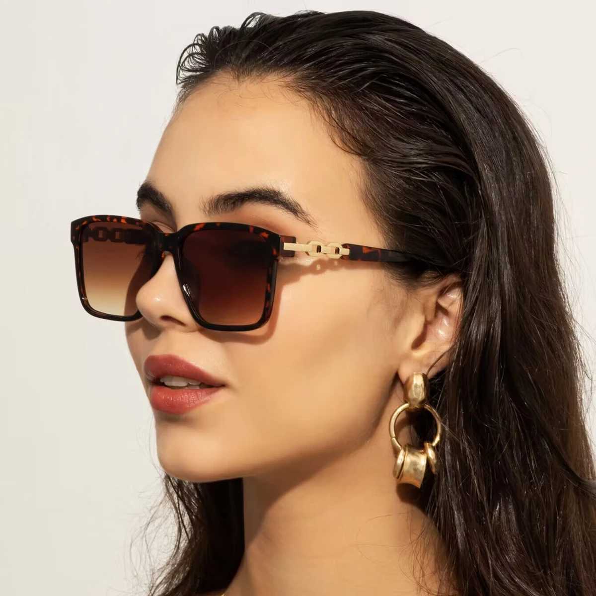 Sonnenbrille Modische Damen-Sonnenbrille, quadratische Sonnenbrille, Zubehör, Verlaufsglas, Anti-UV400-Luxusmarke, Oculus-Brille für Damen, J240226