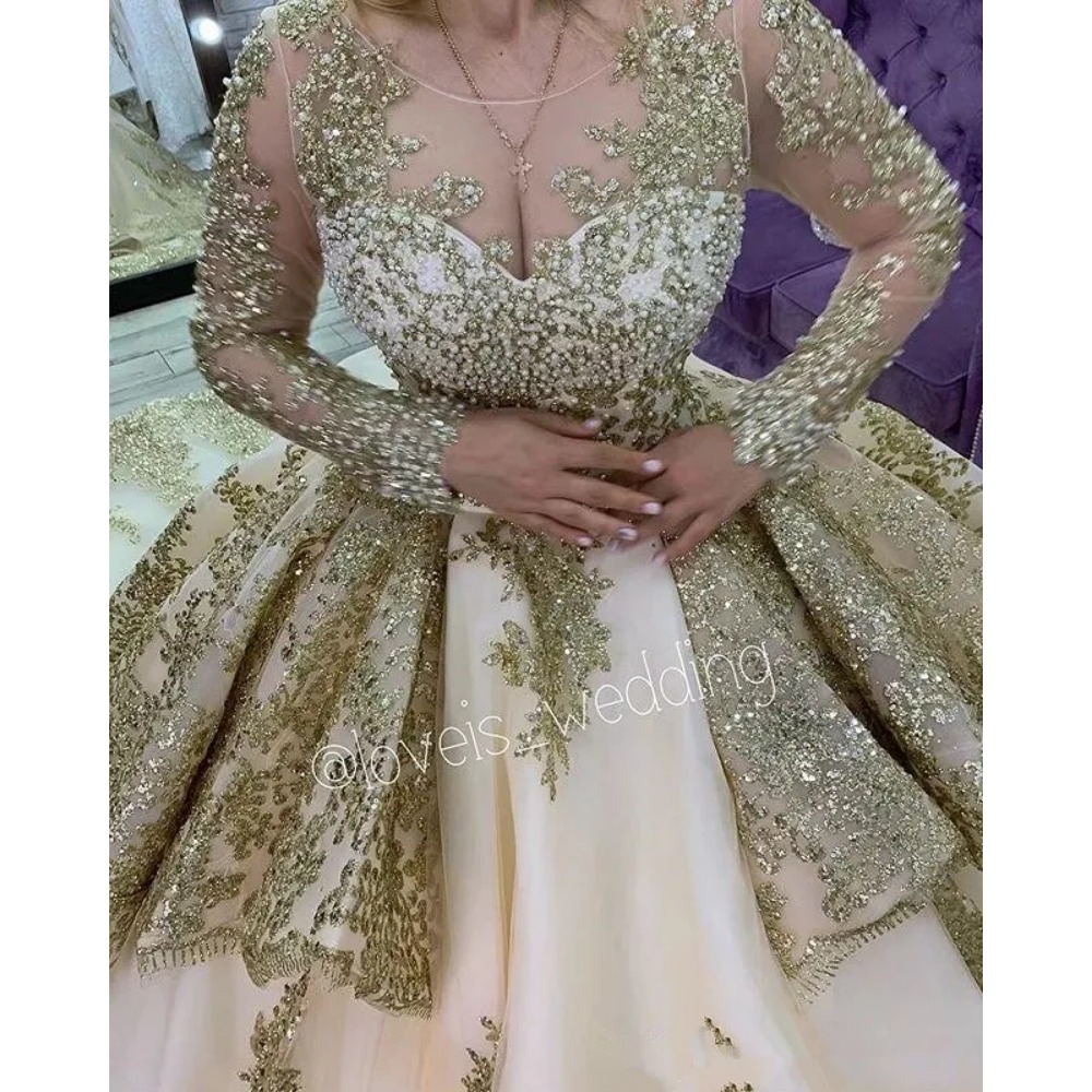 TOUNNINGBRIDE 2024 Luxury Gold Lace Applique Layers Ball Gown Wedding Dresses Aso Ebi långa ärmar plus storlek Arabiska kapell Tåg Brudklänningar