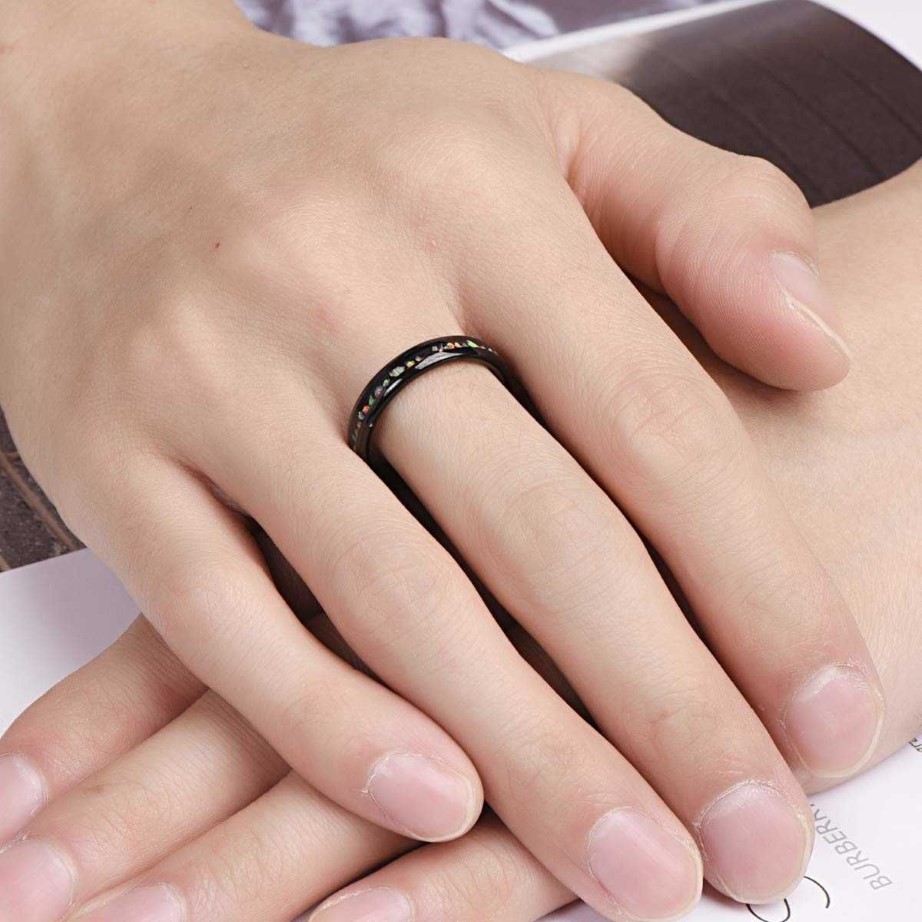 Bague en carbure de tungstène opale de feu écrasée hommes femmes bague de mariage dôme noir ajustement confortable anneau en acier tungstène 210924188P