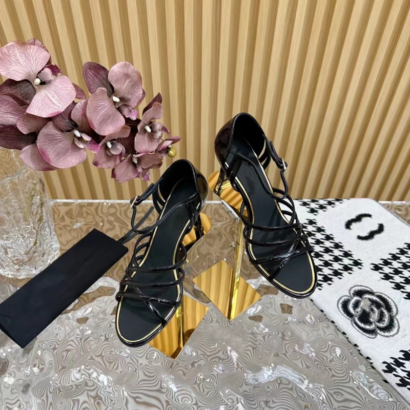 Designer shoes, new summer product, classic cross buckle slim high heel sandals, high-end and atmospheric women`s sizes 34-40