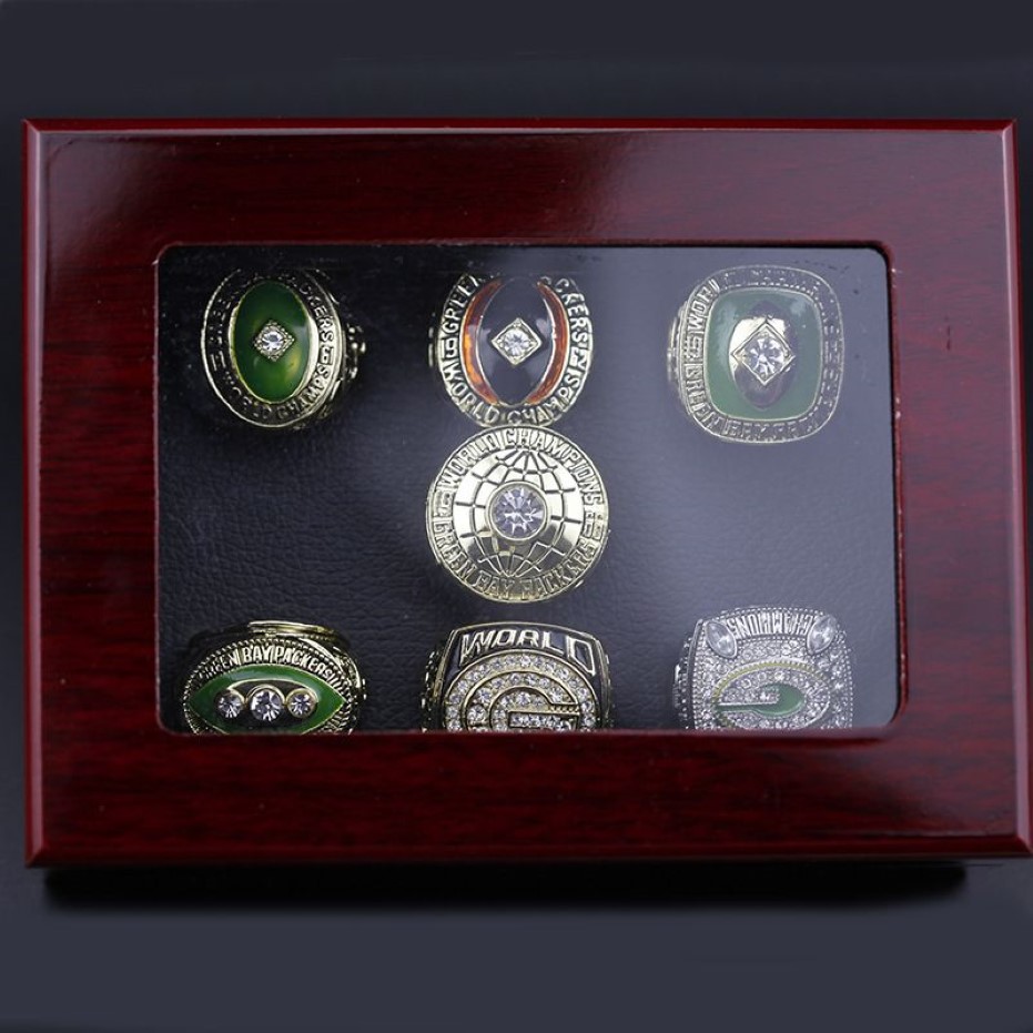 Drie stenen ringen 7 stuks 1961 1962 1965 1966 1967 1996 2010 Packer Championship Ring met verzamelaarsvitrine211r