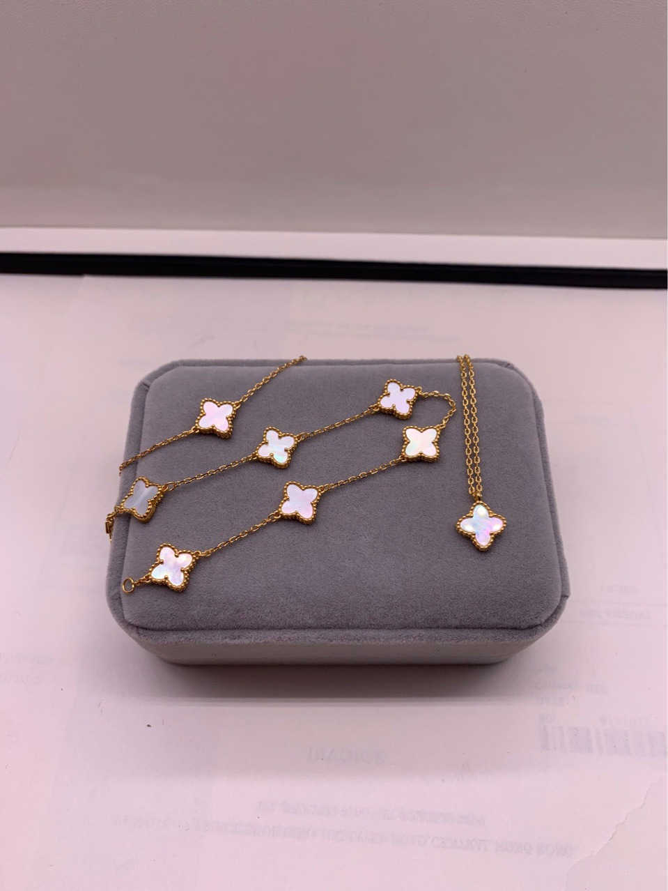 디자이너 쥬얼리 고급 팔찌 링크 체인 Vanca Lucky Grust Six Flower Bracelet Womens Silver Full Diamond Stacked Mini Flower Goods
