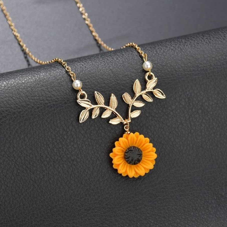 Collier de personnalité coréenne, perle, fleur de soleil, mode féminine, pendentif tournesol, 226I