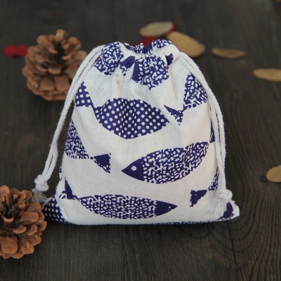 Vintage Fish Printed Linen Drawstring Bag 9x12cm 11x14cm 13x17cm pack of 50 Birthday Wedding Party Candy Sack Jewelry Gift Packagi214P