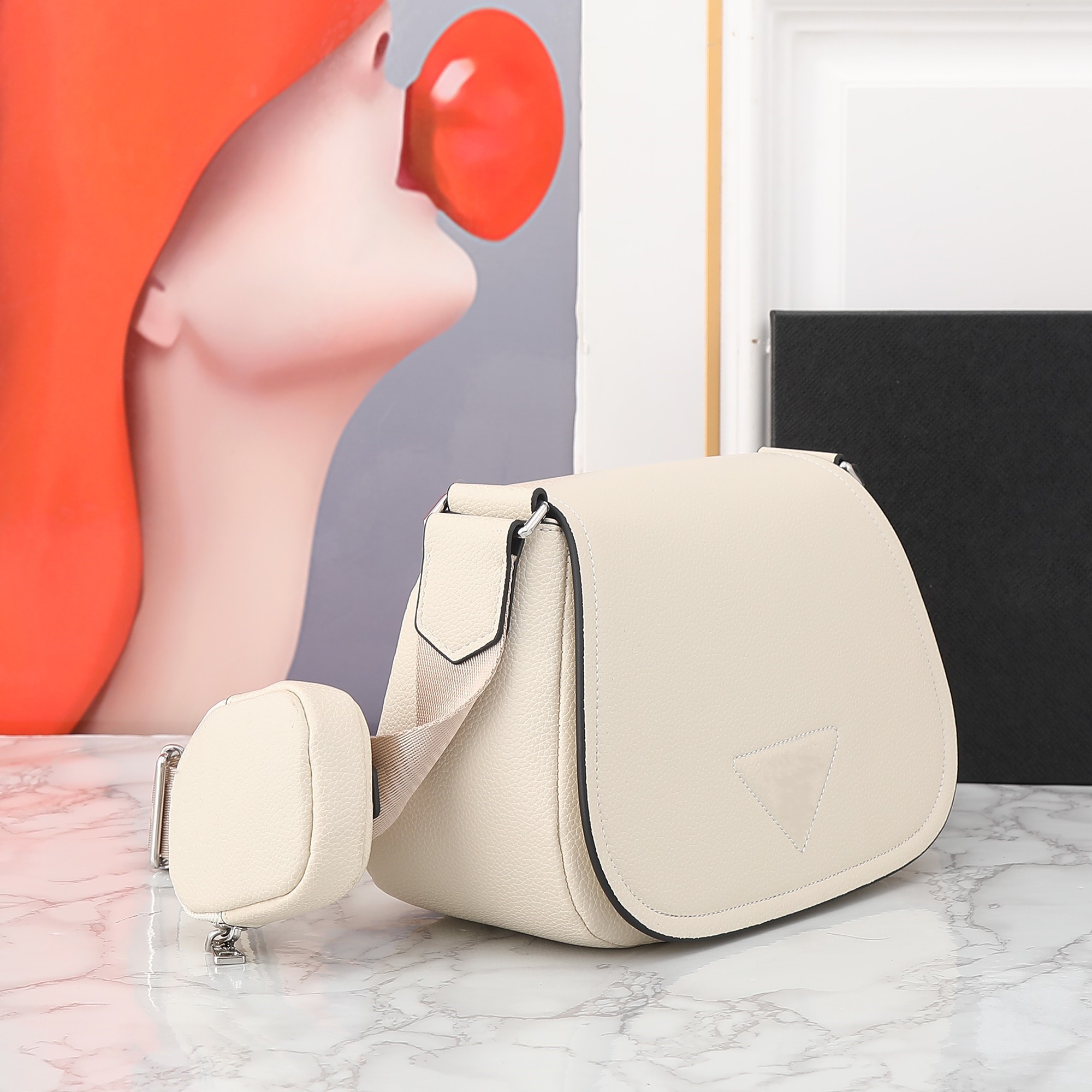 高品質のデザイナーバッグトート財布キーカード女性クロスボディバッグソーホーバッグファッションオールインワンメッセンジャーバッグ財布