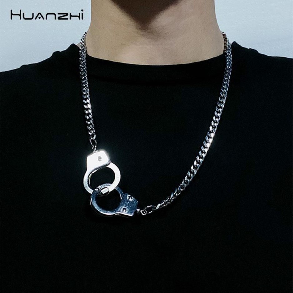 Huanzhi Vintage Punk Handcuffs Pendant Chain Link Classic Hip Hop Silver Color Simple Style Parhalsband för män smycken2769