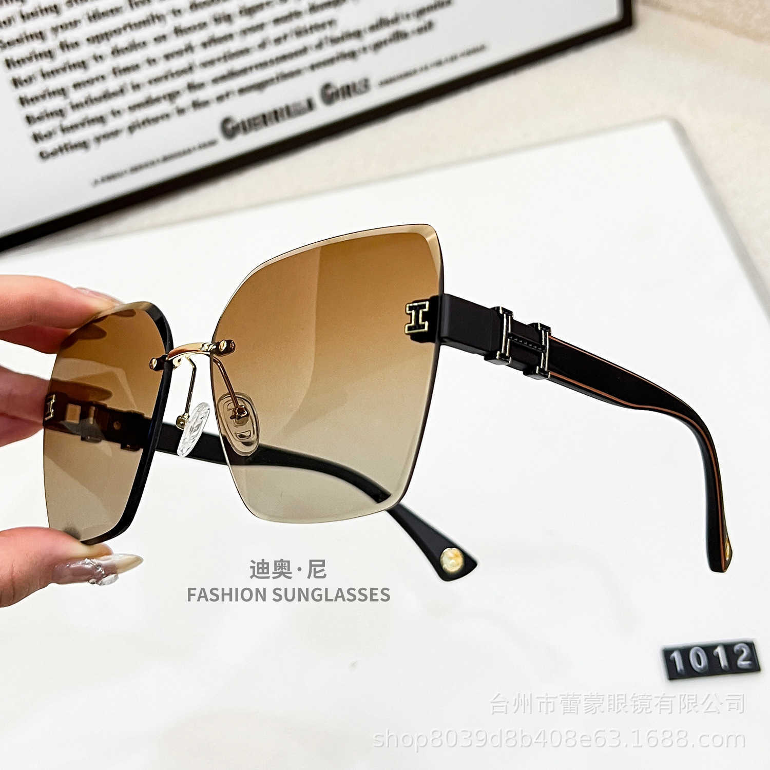 Original 1to1 Home H 2024 new sunglasses Fashion high-end luxury style Crystal cut edge Tiktok Best choice for live broadcast LO6S