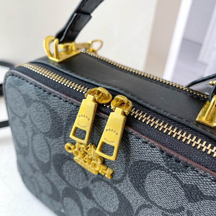 Pacotes de dia feminino bolsa de câmera bolsa quente moda grils um ombro sacos crossbody saco carta impresso pequeno saco quadrado